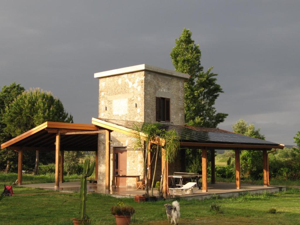 Agriturismo Torre Del Golfo Кропани Экстерьер фото