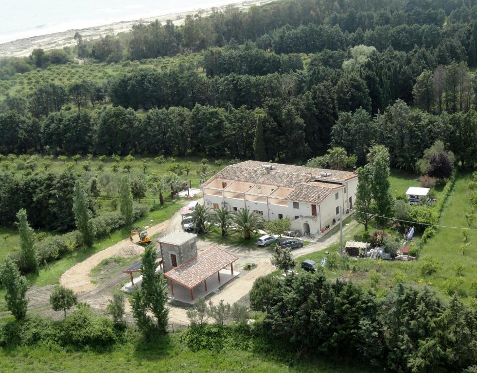 Agriturismo Torre Del Golfo Кропани Экстерьер фото