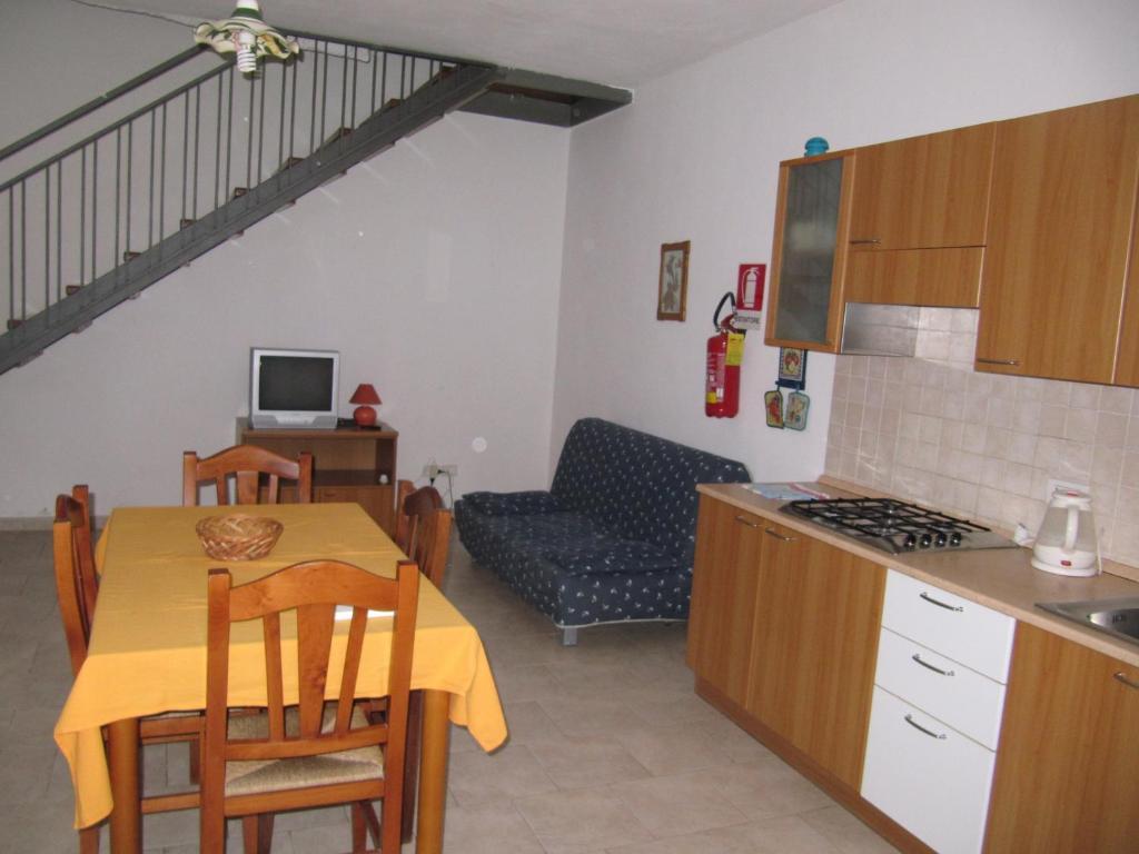 Agriturismo Torre Del Golfo Кропани Номер фото