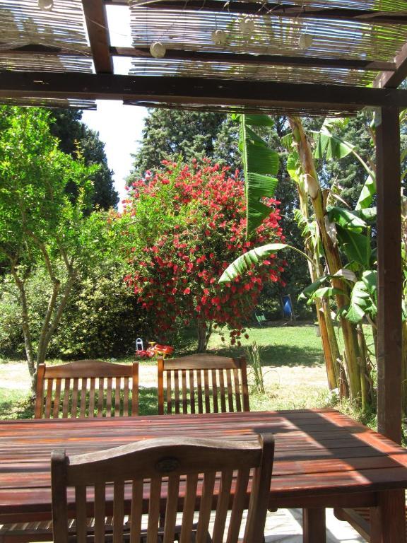 Agriturismo Torre Del Golfo Кропани Номер фото