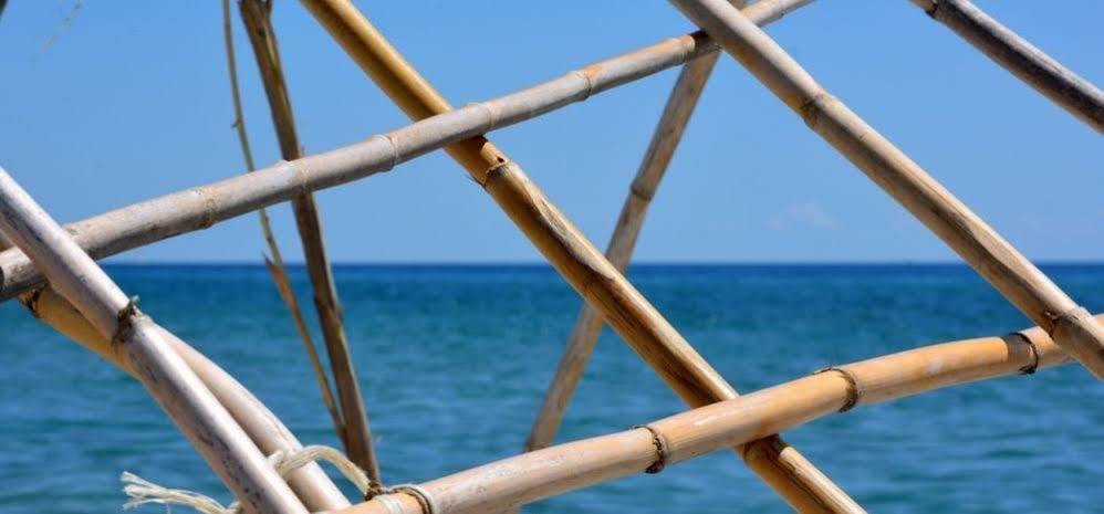 Agriturismo Torre Del Golfo Кропани Экстерьер фото